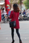 漂亮的包臀红裙丝袜美腿高跟少妇